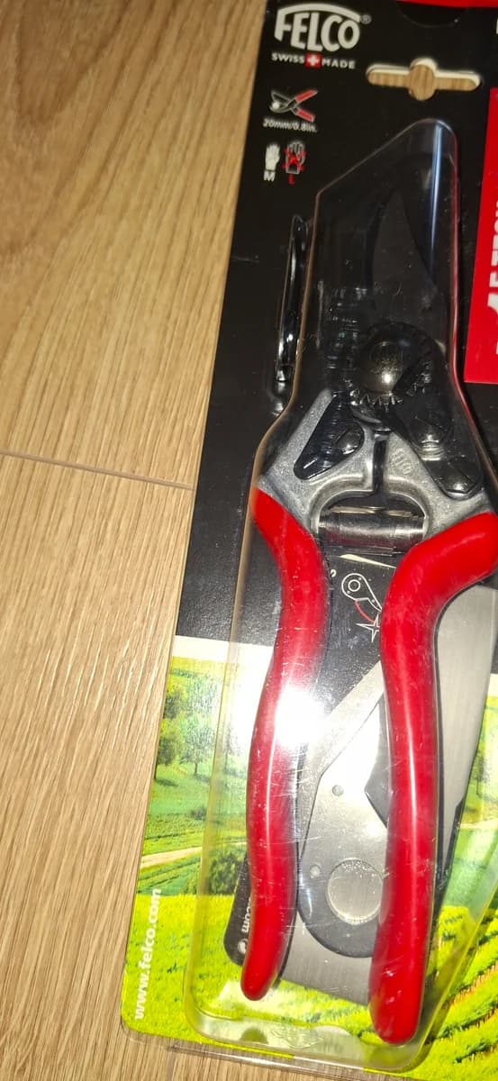 Sekator felco 6 z dodatkowym ostrzem